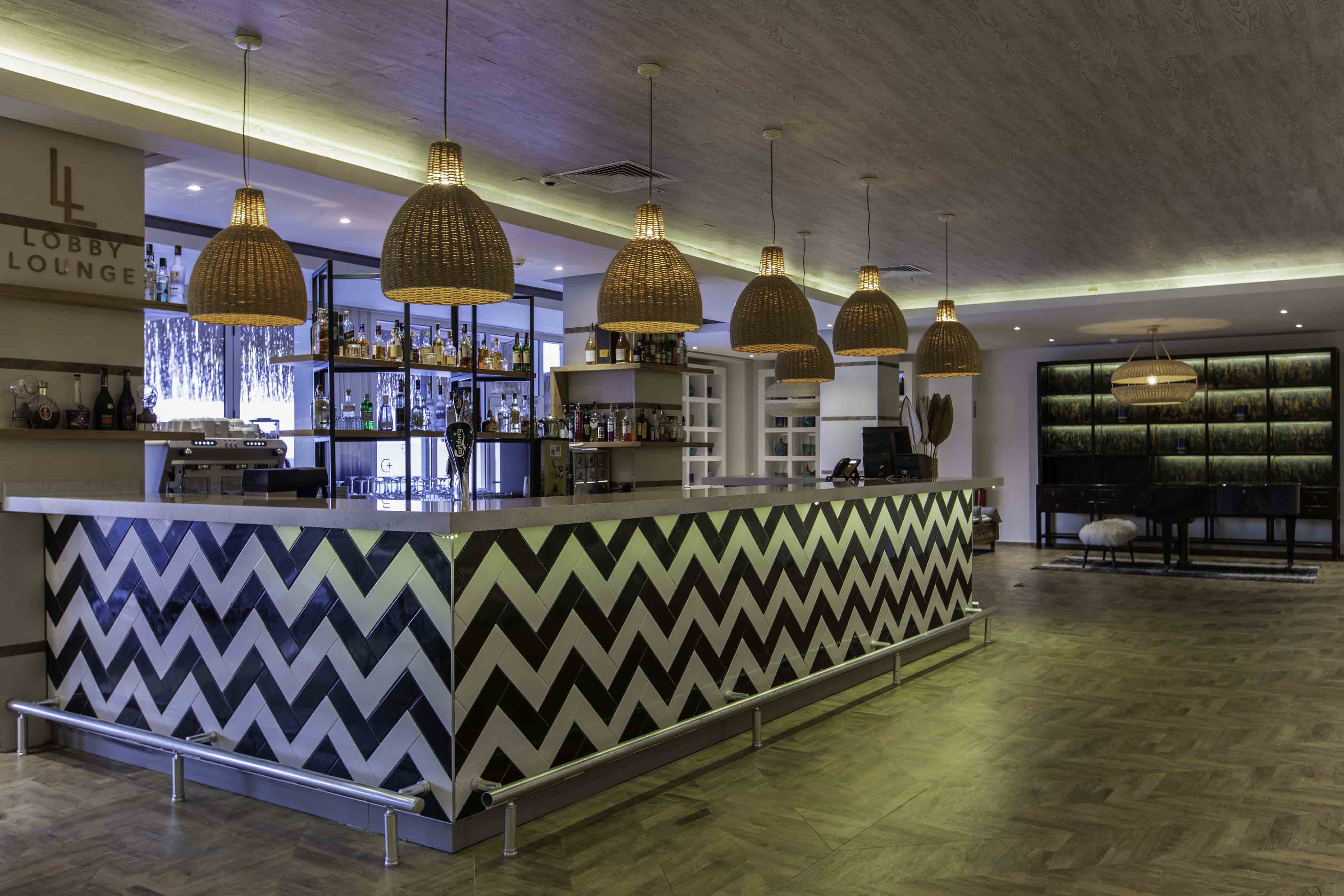 Lobby Lounge (€ - Ekstra Ücretli)