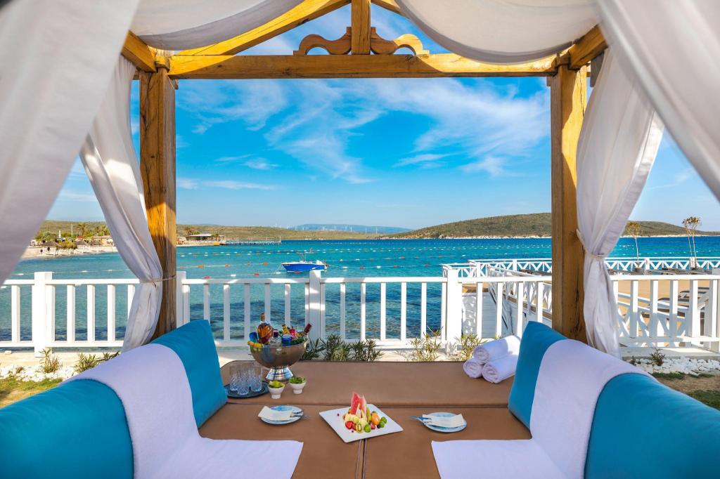 Restoranlar & Barlar